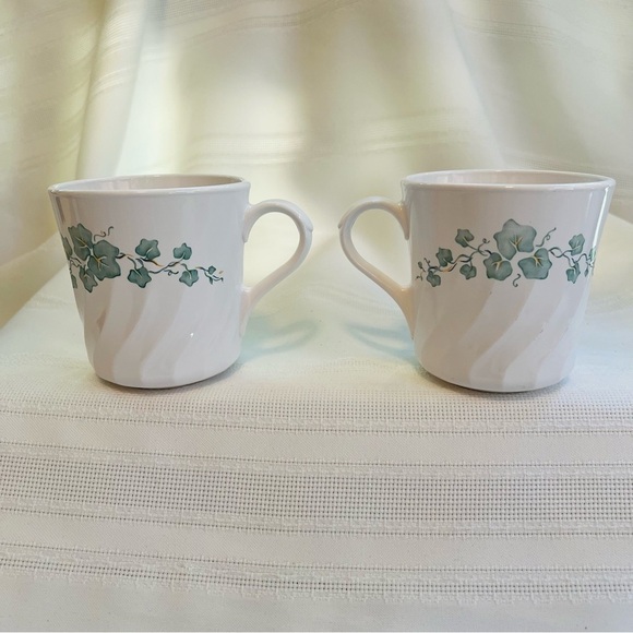 $5 ADD ON with $15+ Bundle Corningware Corelle Callaway 2 Cups VTG EUC - Picture 6 of 8